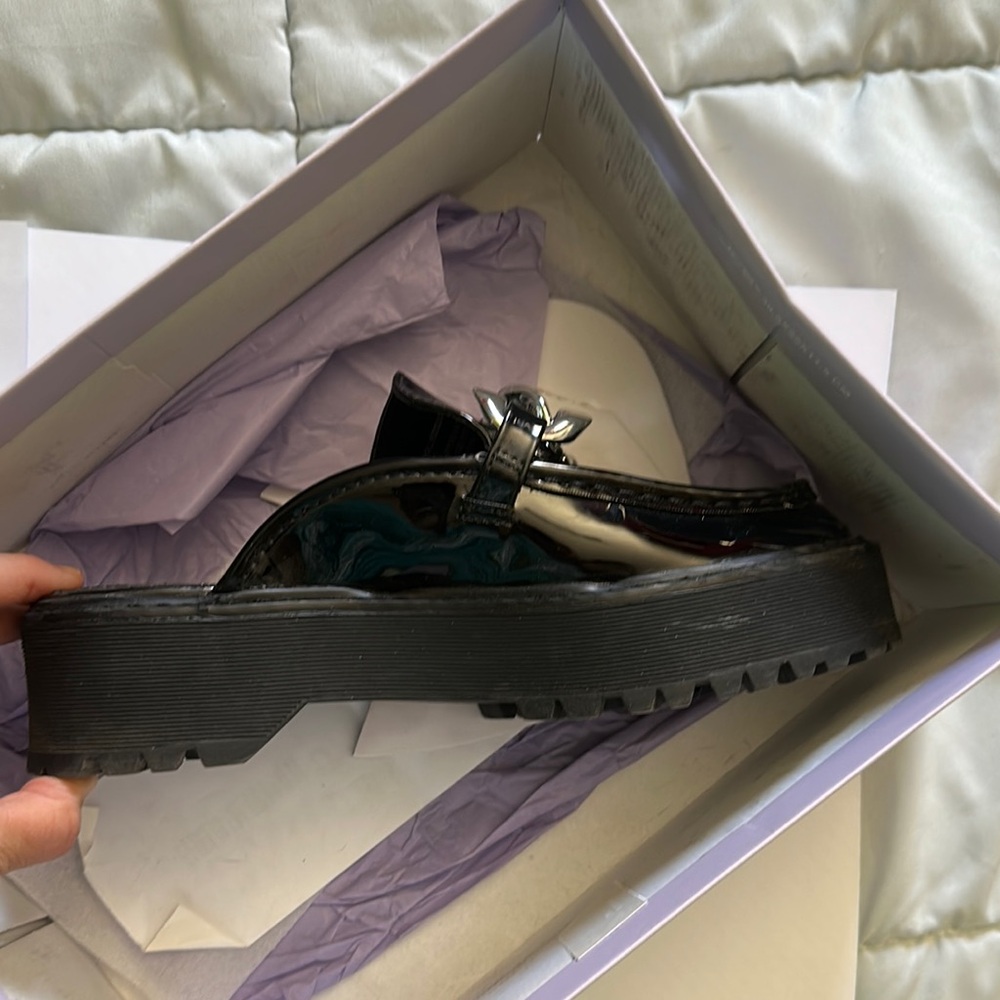 Madden Girl Black Chain Loafers  7 runs on the small side - Picture 9 of 13